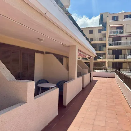 Golden Mile Getaway - Americas Tenerife شقة