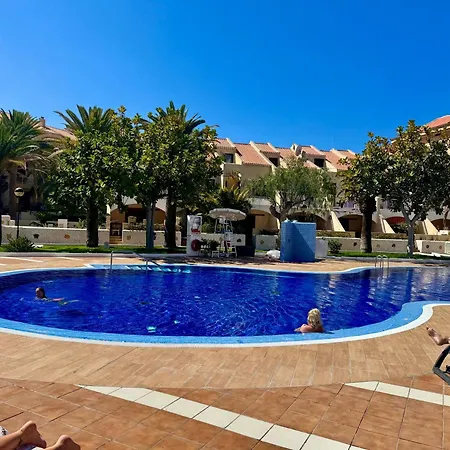 Golden Mile Getaway - Americas Tenerife Apartment *